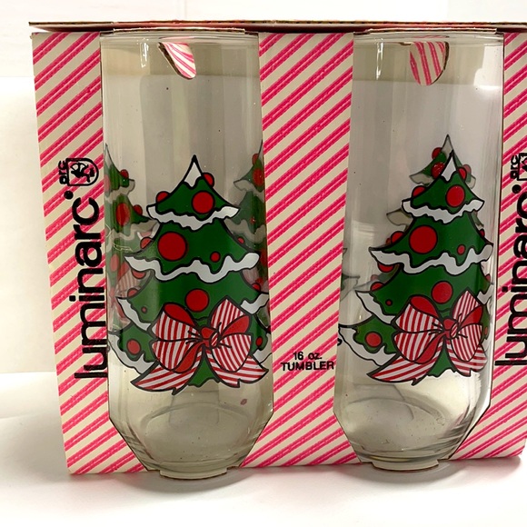 NWT Vintage Luminarc Christmas Themed Drinking Glasses 2 box sets! 8 glasses! - Picture 4 of 5
